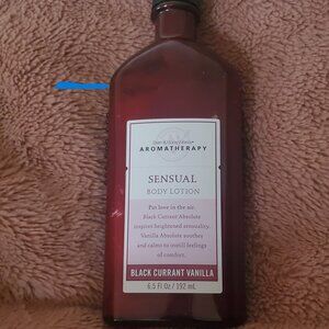Bath & Body Works Aromatherapy Sensual Black Currant Vanilla Lotion